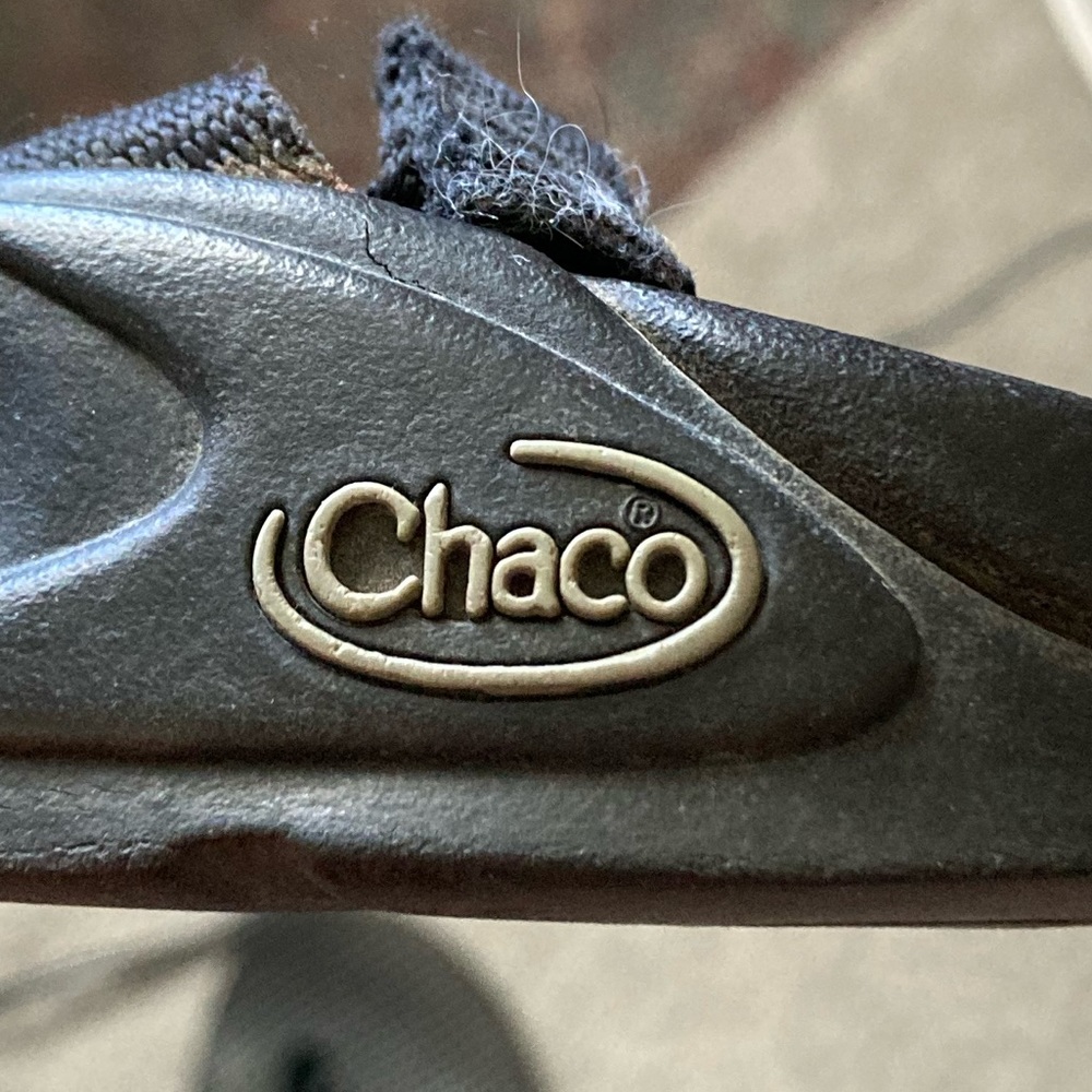 Women’s Chaco flip flops